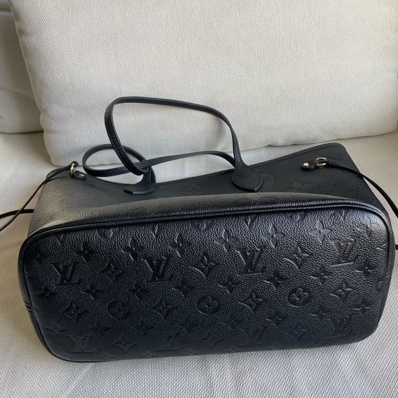 Louis Vuitton Neverfull Mm black monogram empreinte leather tote bag - Picture 3 of 5